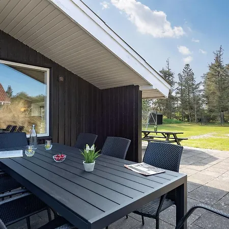 Darina - 1-5km From The Sea By Interhome Feriehus *